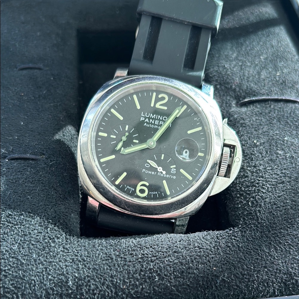 Officine Panerai Luminor 44P Reserve Black and Silver Watch
